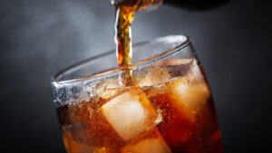 ルートビアはどこで買える？販売店から味の秘密まで徹底解説！ こはるびより