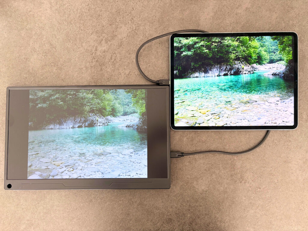 EVICIVモバイルモニター15.7 レビュー